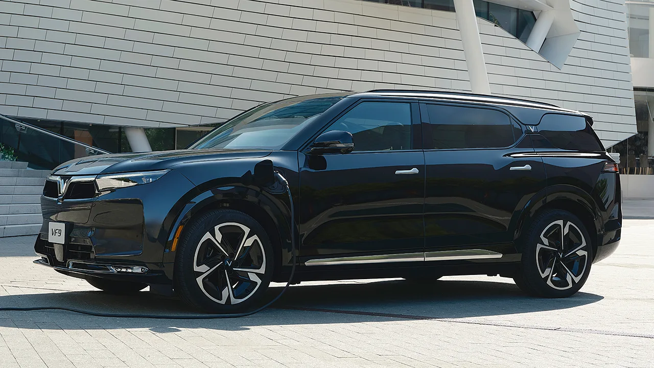 VinFast VF 9
